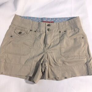 One Sone Lightweight Khaki‎ Cotton Short